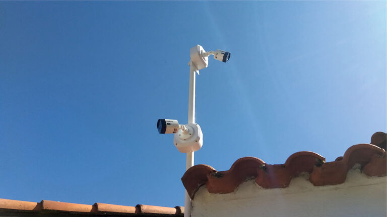 2 câmeras de segurança